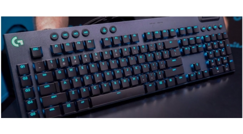 Kompānija Logitech prezentēja divus jaunos tastatūru modeļus – G915 Lightspeed un G815 Lightsync!